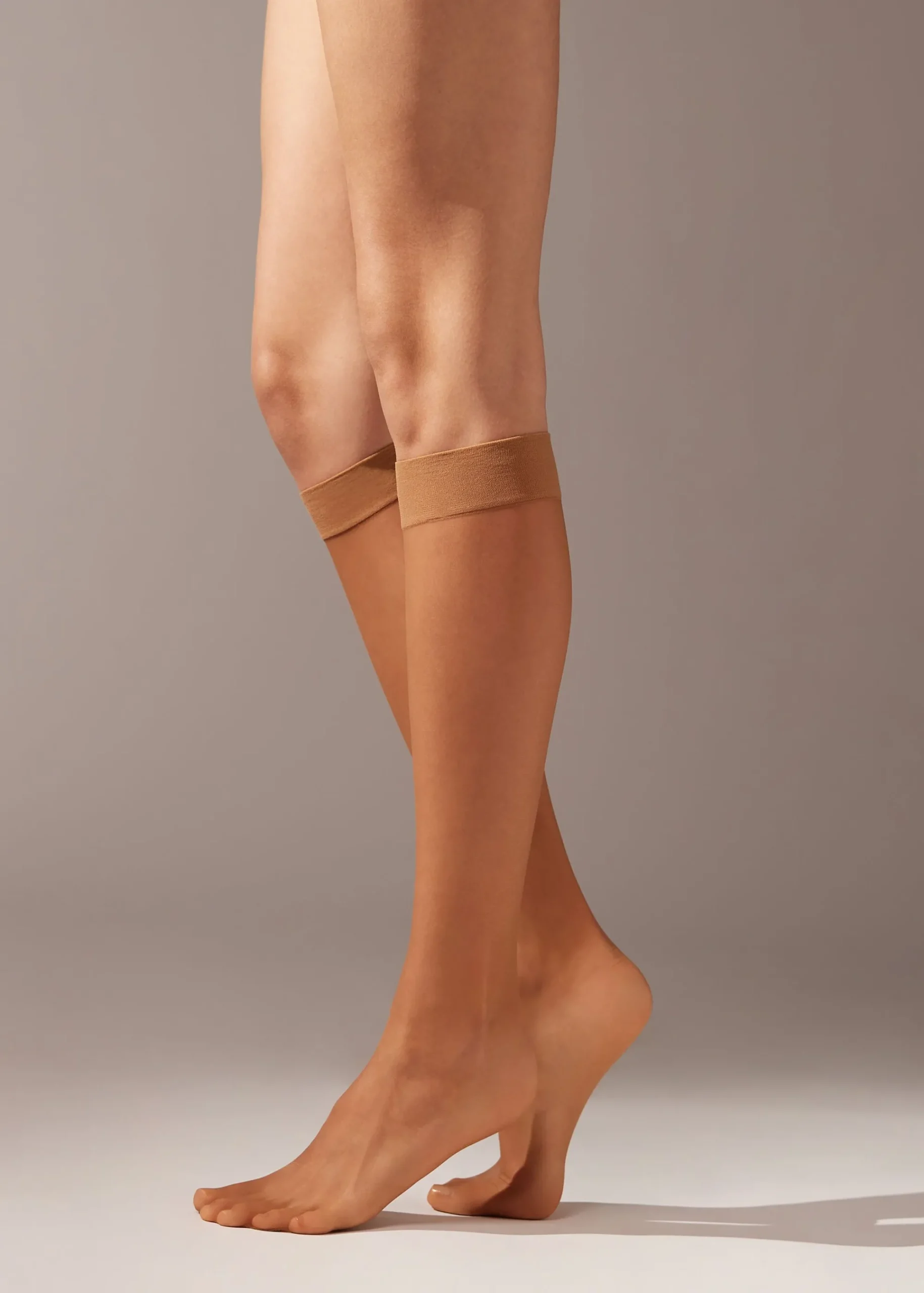 Sheer Socks^Calzedonia 8 Denier Sheer Comfort Cuff Knee-Highs 1287 - Nude 8 - Tropical